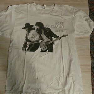 bruce springsteen born to run t shirt